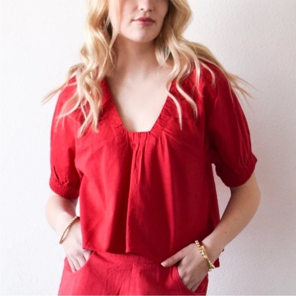 NWT Never A Wallflower Marrakesh Top in Red Sangria Size Small - Picture 1 of 9